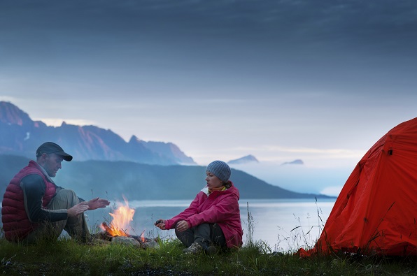 Feuer machen: So wird das Lagerfeuer sicher angelegt